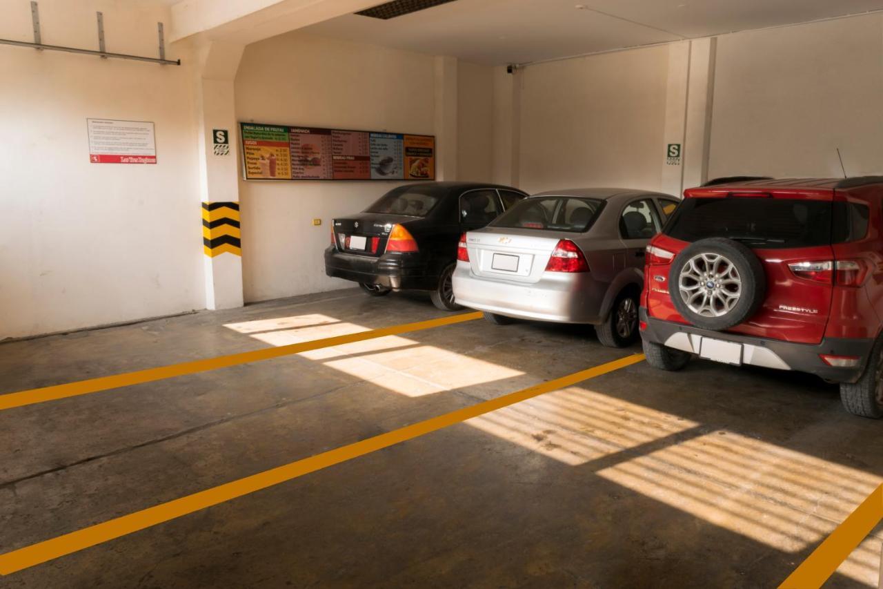 Hospedaje Las Tres Regiones Lima Dış mekan fotoğraf